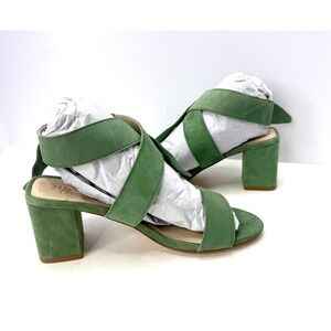 Journee Signature Women's Hether Block Heel Sandals Green Size 6 NWT/BOX